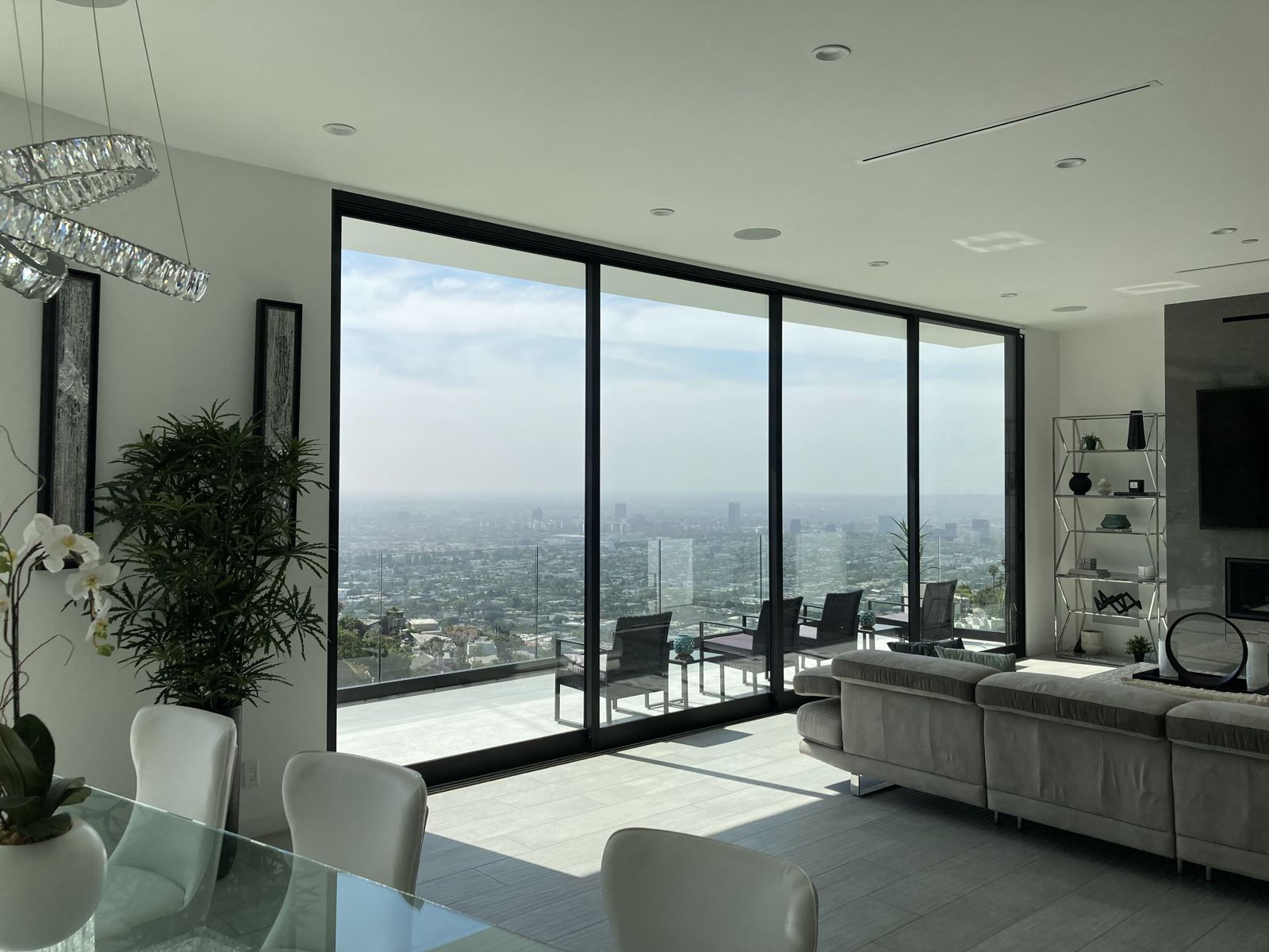 GoodDay window cleaning job